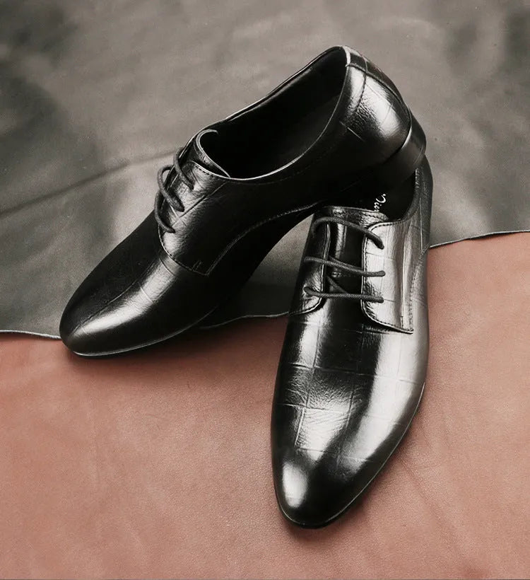 Men's black and coffee brown cow leather derby shoes with pointed toe and hand-sewn detailing