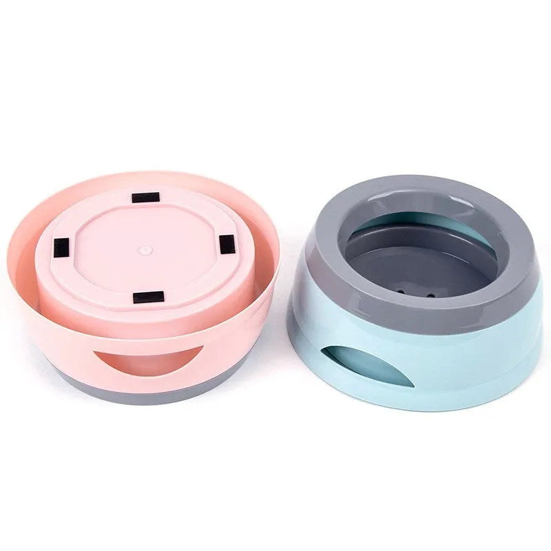 Gray plastic PP floating pet water bowl with no-spill design, 750ml capacity, suitable for dogs and cats