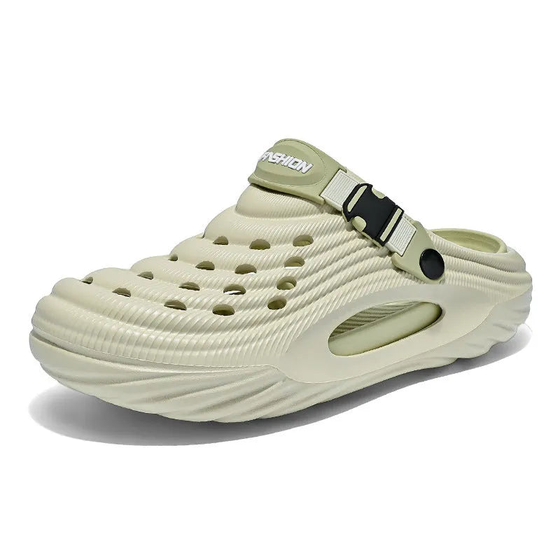 Men's casual platform slippers in solid colour with hollow-out EVA upper, size 40/41
