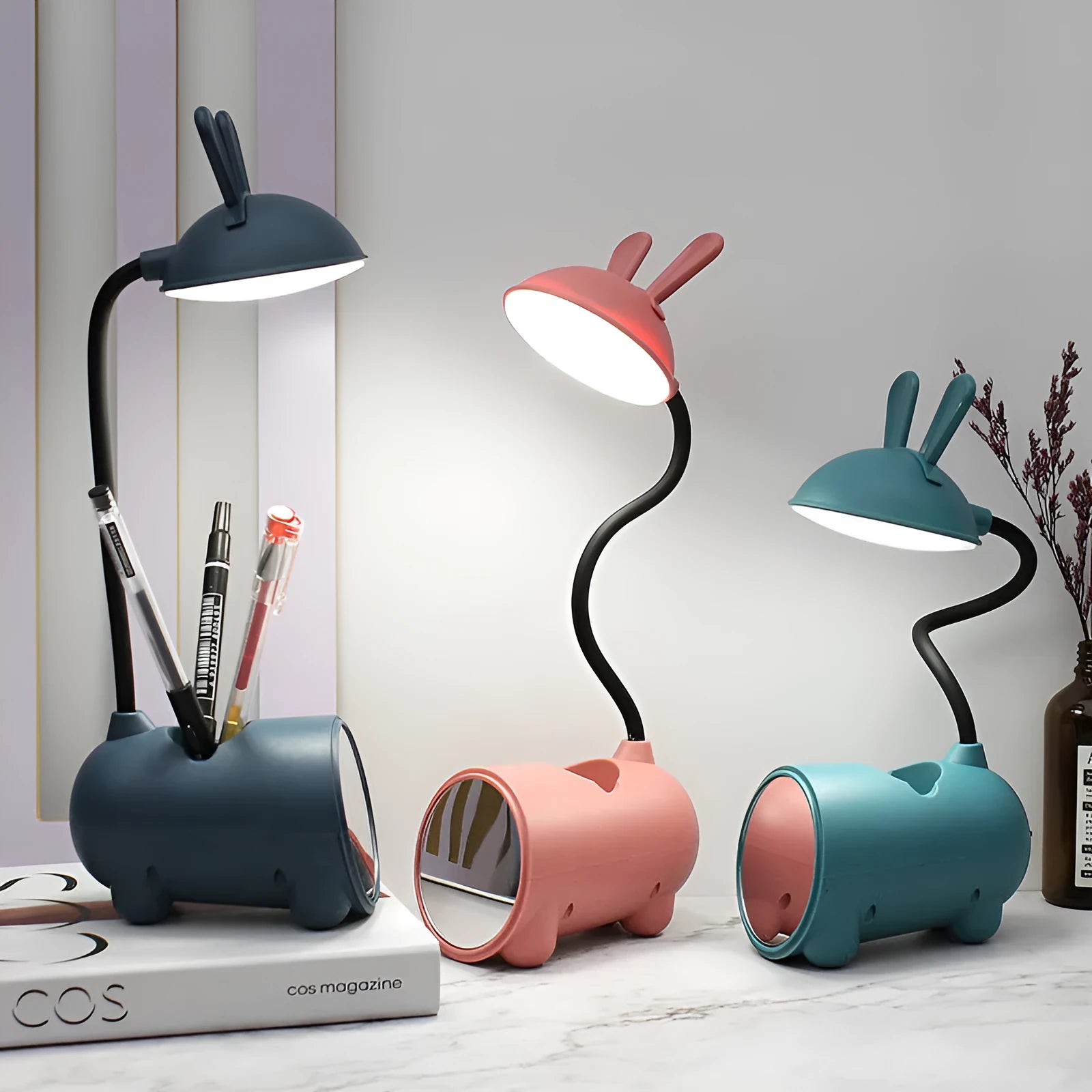 Green cartoon desktop USB table lamp with built-in pen holder container.