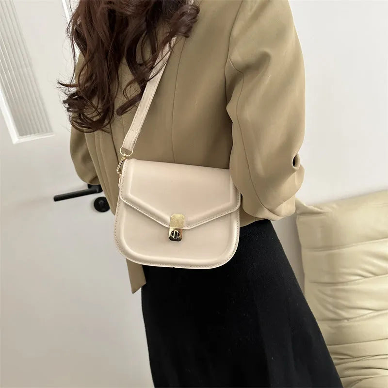 Soft PU leather clamshell messenger bag with horizontal square shape in four colour options