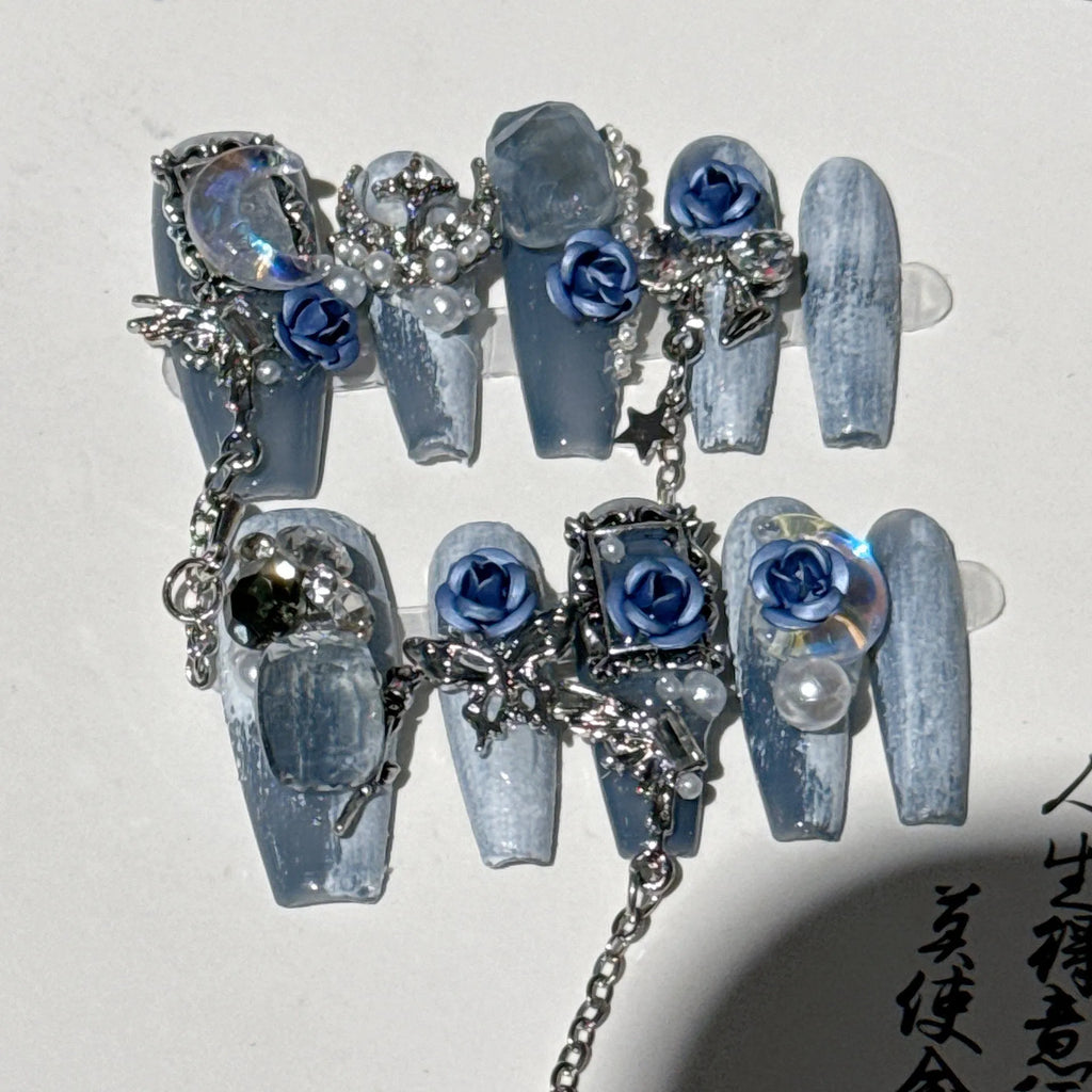 Heavy industry blue manicure set with ornate rose and tulip flower patterns