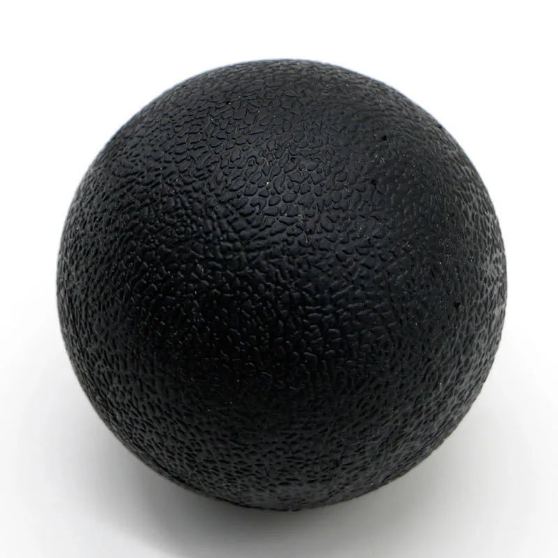 Round TPE massage ball 6.1cm diameter in green for muscle relaxation and fascia release