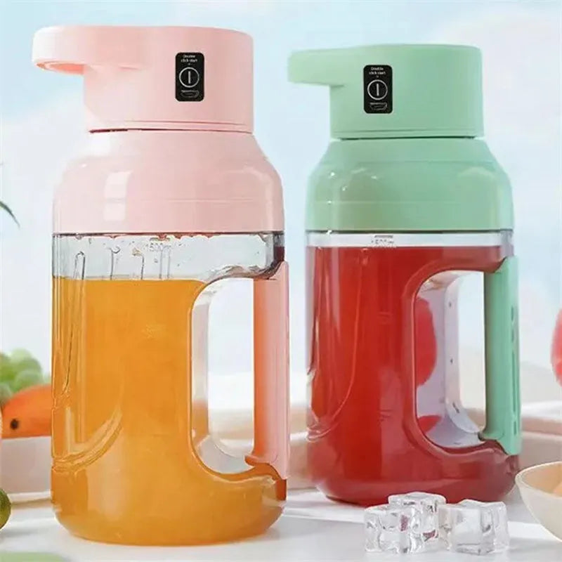 Portable electric juicer 1500ml USB rechargeable in pink with double handles and steel blades