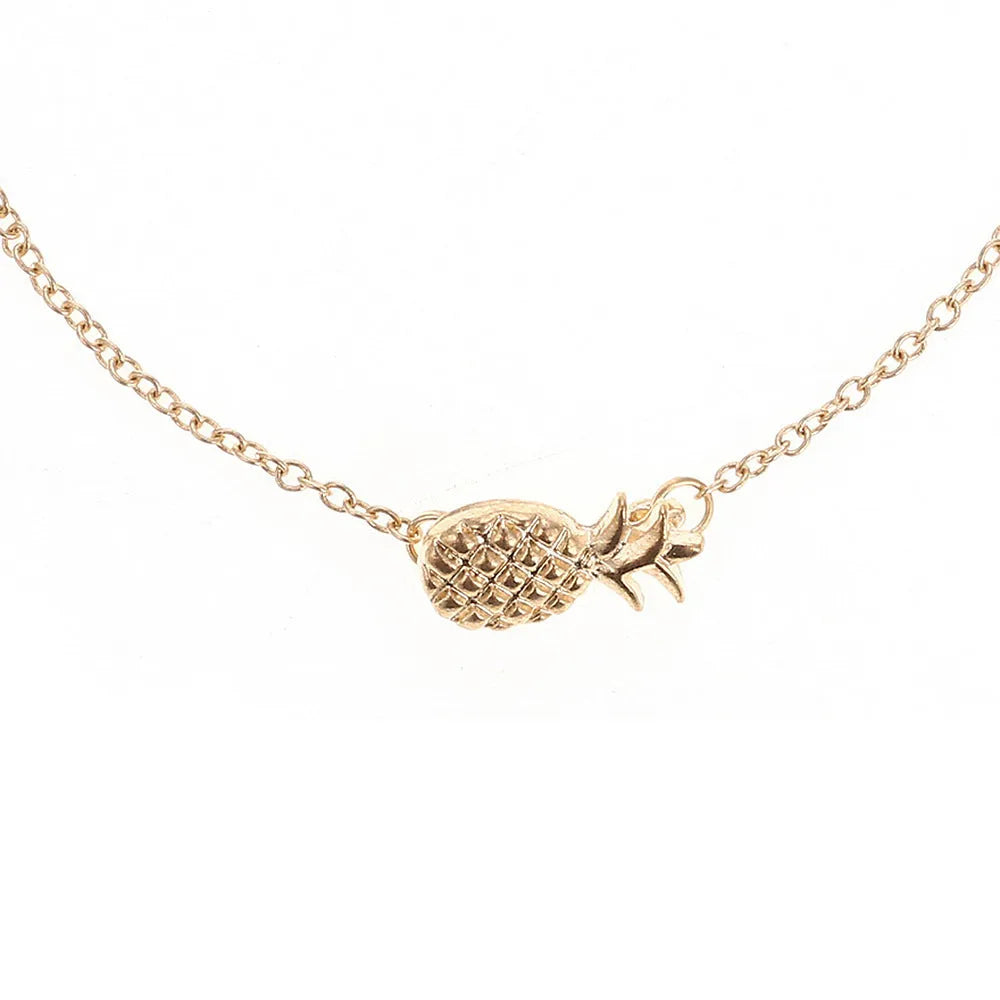 Alloy pineapple bracelet for women in gold or silver colour with fruit charm