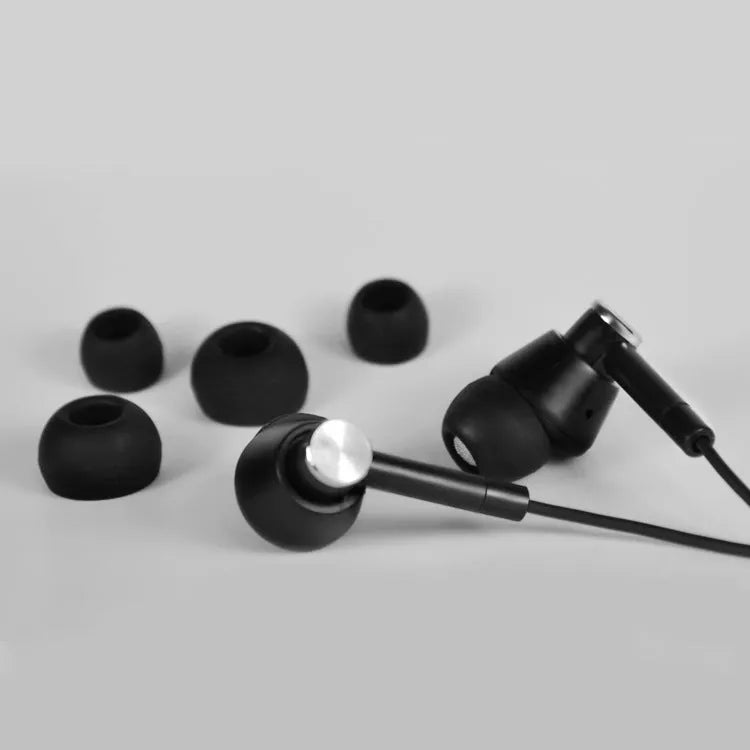 Factory direct in-ear earphones with subwoofer, wired, black and white, for computer and mobile phone, model 65yz7b