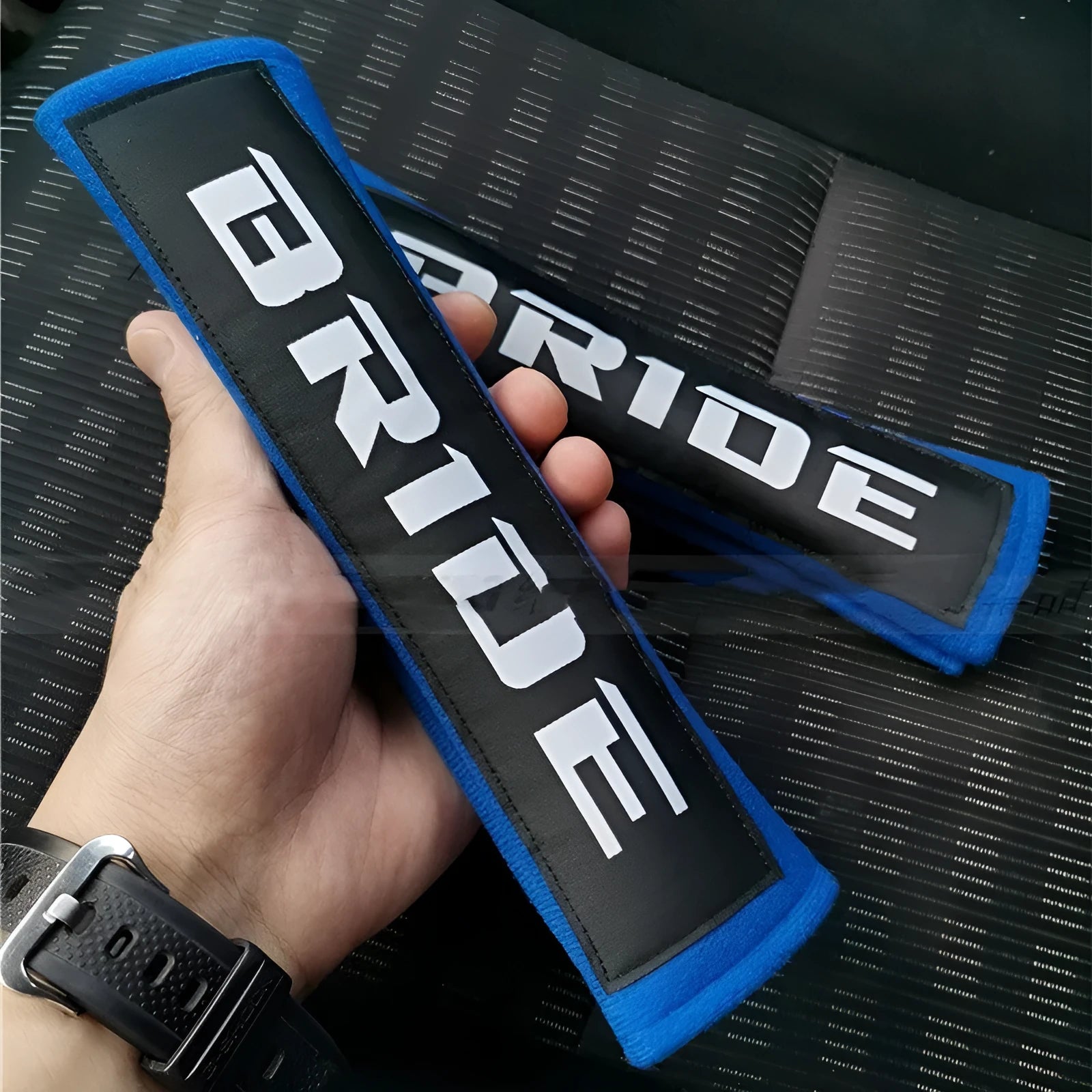 Cotton sponge cloth car shoulder sleeve decoration set with embroidery detail in black, blue or red