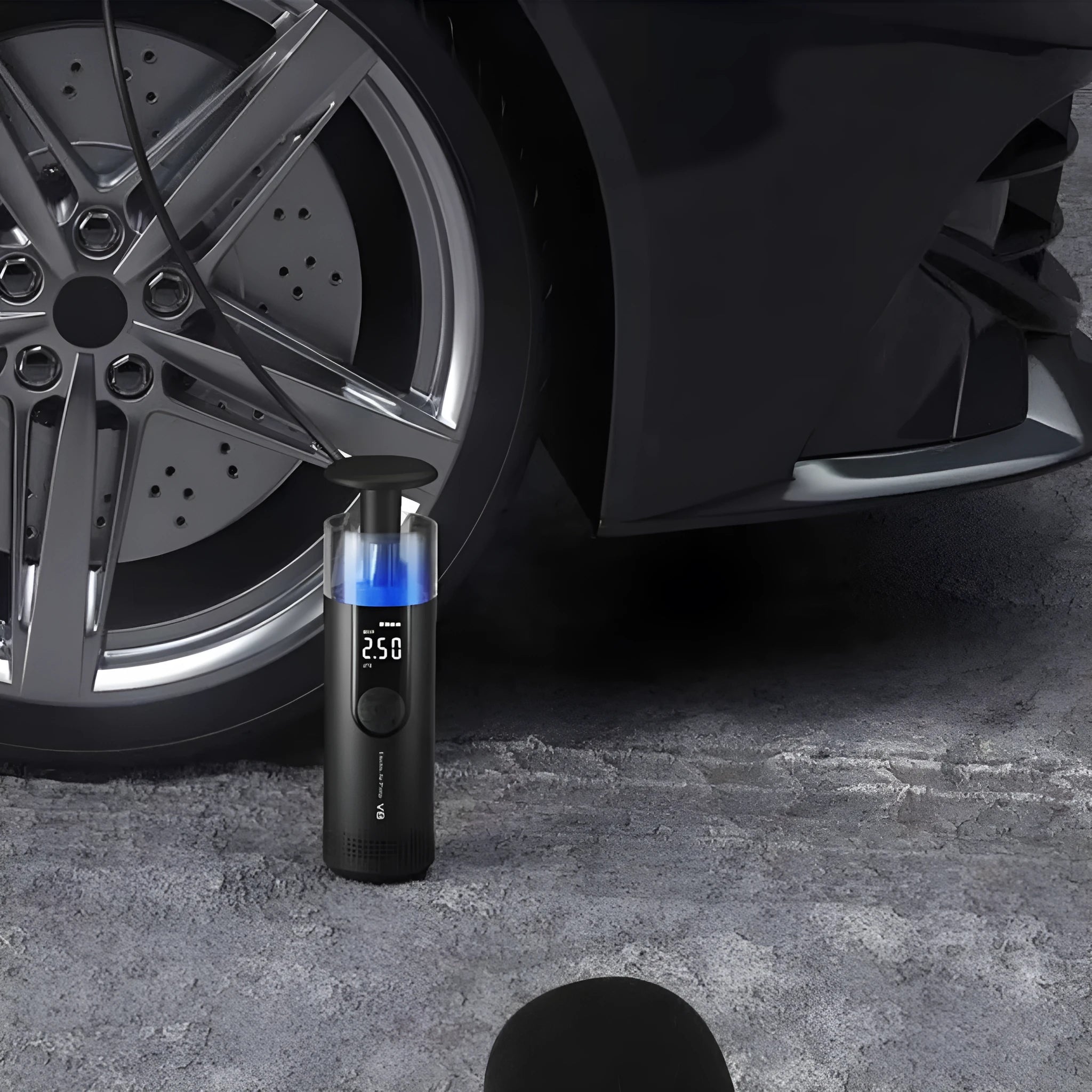 12V portable electric car tyre pump with digital display and 600cm power cable for battery-powered inflation