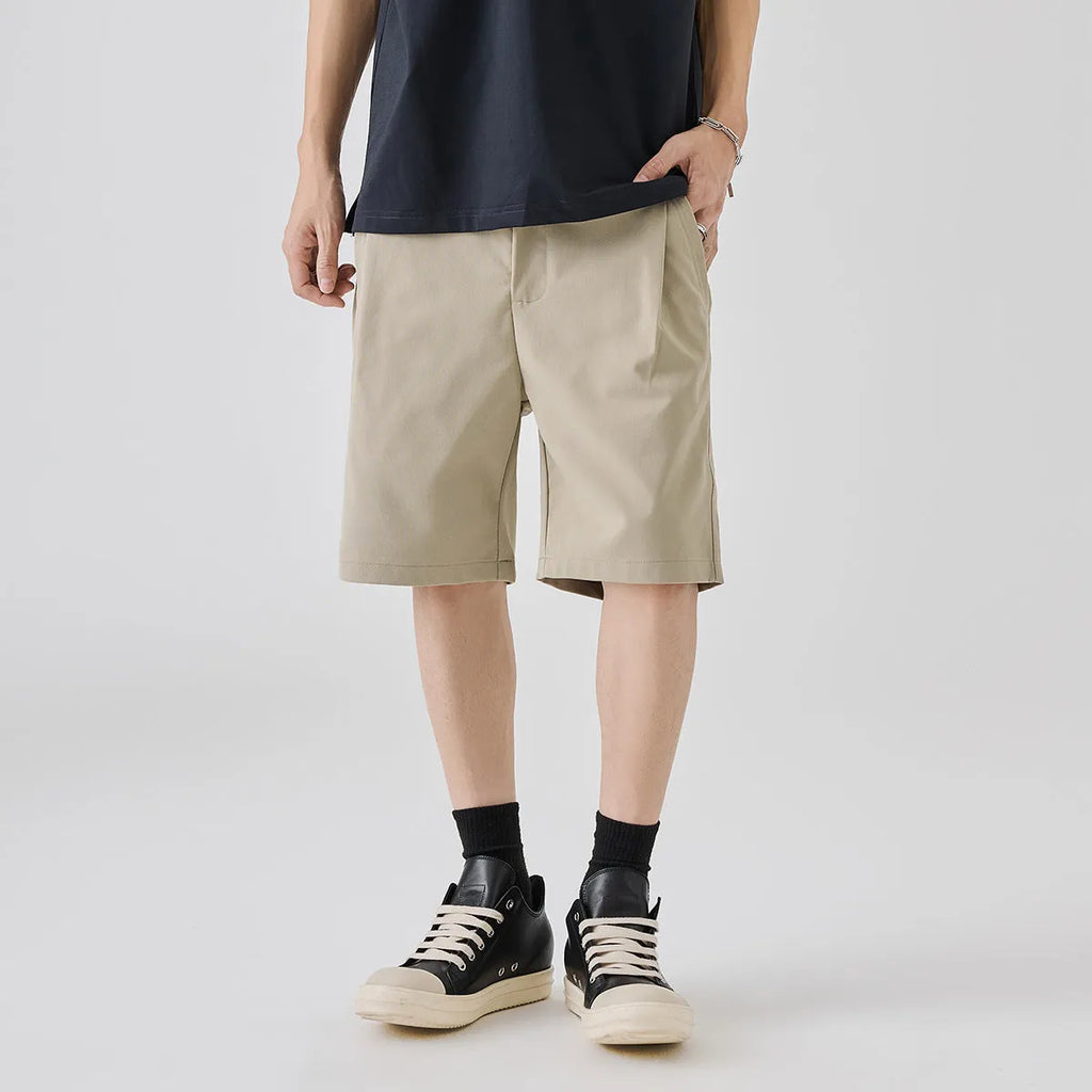 Men's straight-cut summer trousers in khaki with five pockets and polyester fibre fabric