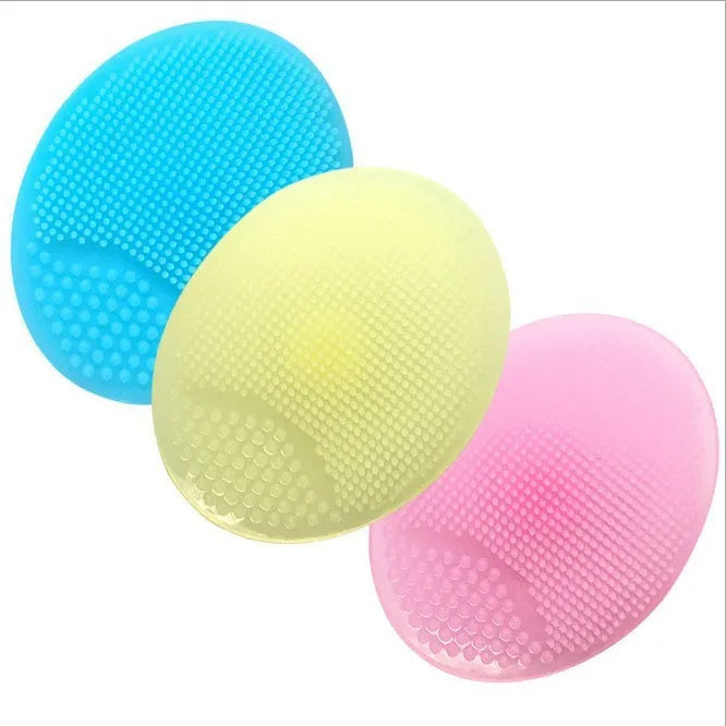 Silicone facial brush with three bristle types: tiny, middle, coarse; blue colour; 53mm size; for face cleansing and massage.
