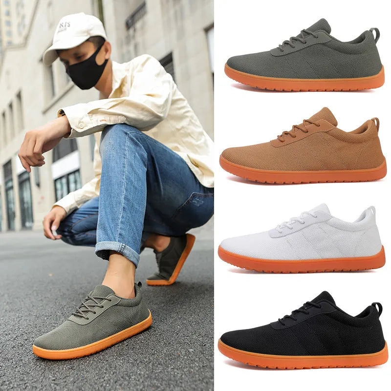 Men's wide toe walking shoes with Flyknit upper and rubber sole in solid colour design