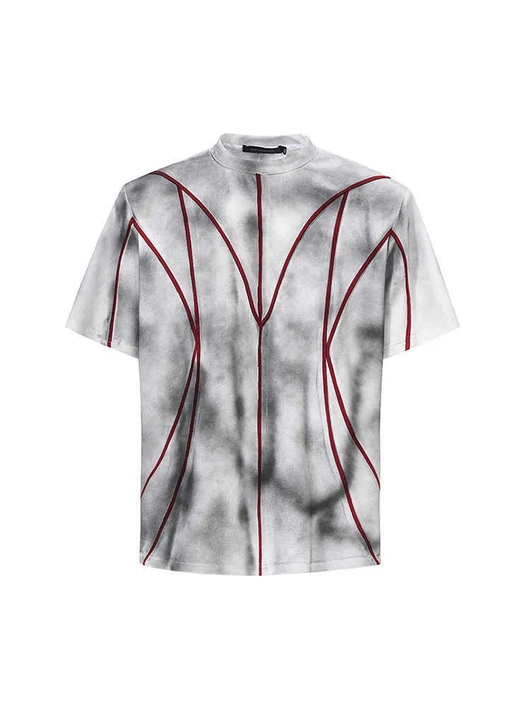 Women's padded shoulder t-shirt with three-dimensional patchwork design on short sleeve round neck top