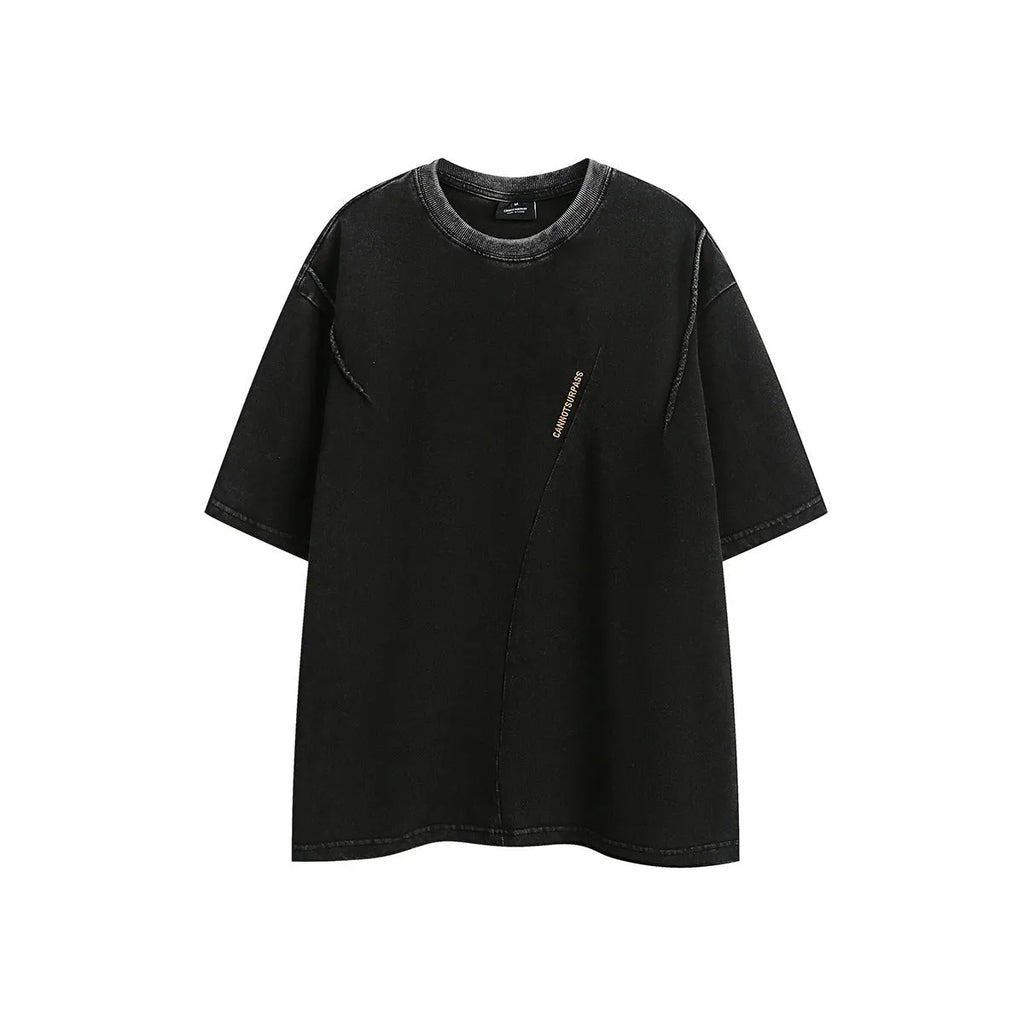 Retro loose fit half-sleeve T-shirt with embroidered detail in washed cotton fabric