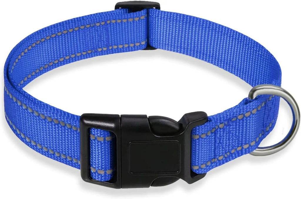 Dog adjustable chest strap dog collar in nylon, available in multiple colours and sizes from XS to XL