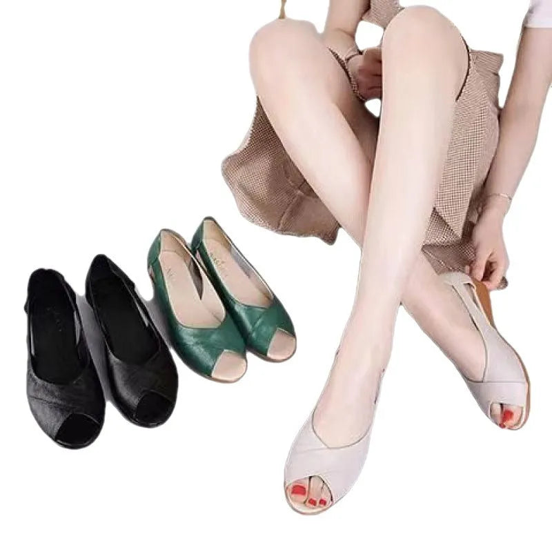 Casual peep toe rubber mid heel women's sandals with ankle buckle in three colours