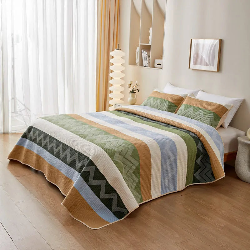 Pure cotton printed bed sheet set in a modern simple style, shown on a bed.