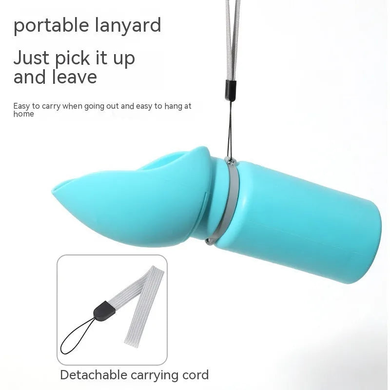 Folding pet outdoor walking mug portable travel water bottle in blue silicone for dogs and cats 550ml
