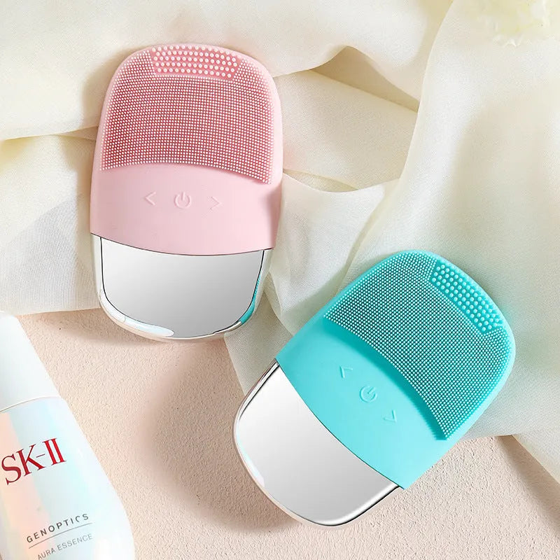 Silicone electric facial cleansing brush in Lake Blue with three vibration gears and silicone bristles