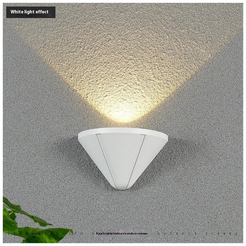 Courtyard LED lighting lamp with IP65 waterproof rating in black or white bird's nest design