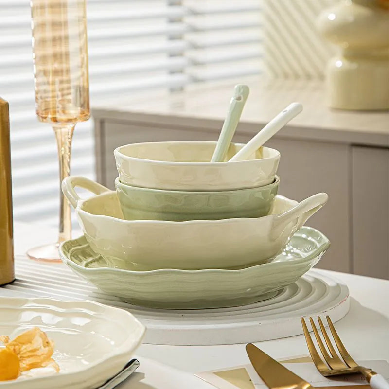 7-piece ceramic dinnerware set with solid colour glaze in modern Japanese style