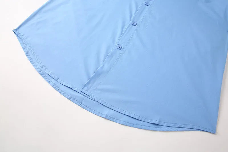 Teenage men's light blue stand-up collar shirt with fitted silhouette