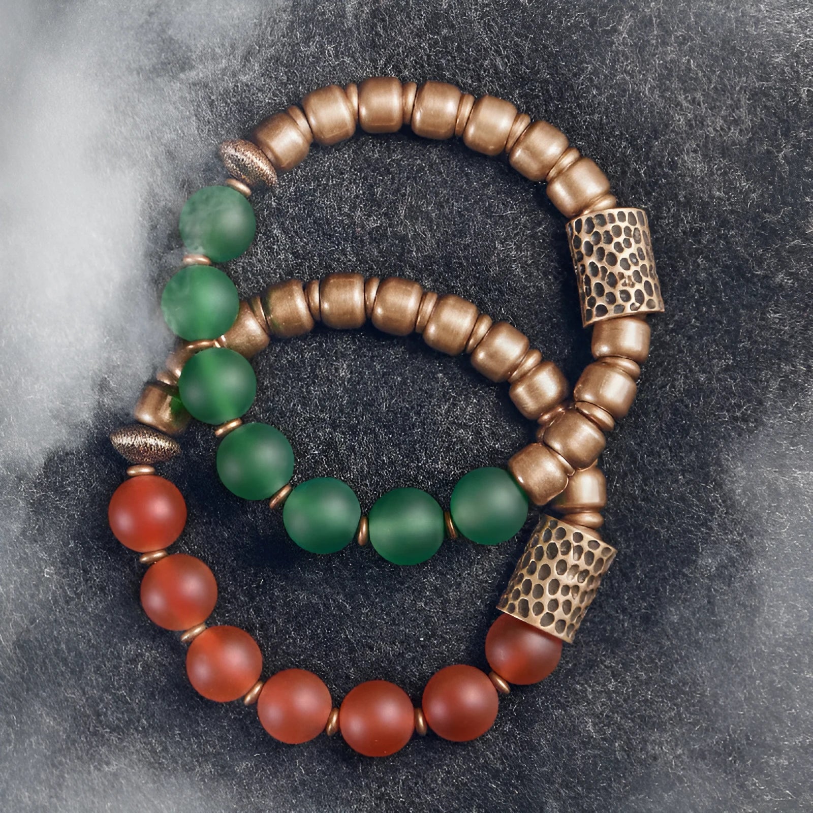 Retro ethnic style natural agate bracelet with green agate beads on cord, vintage finish, women's size 15 yards length