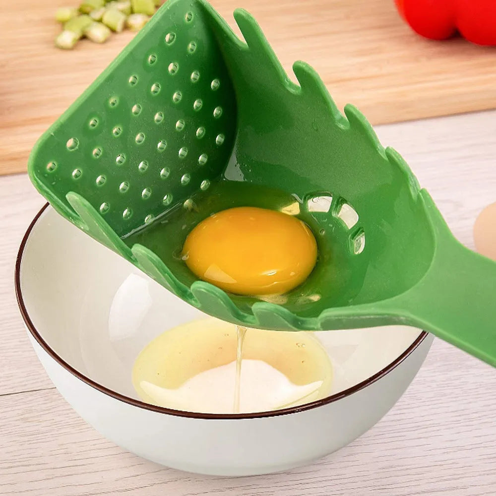 Plastic multifunction kitchen spoon set with spatula and spaghetti spoon measuring 30.5cm and 28cm