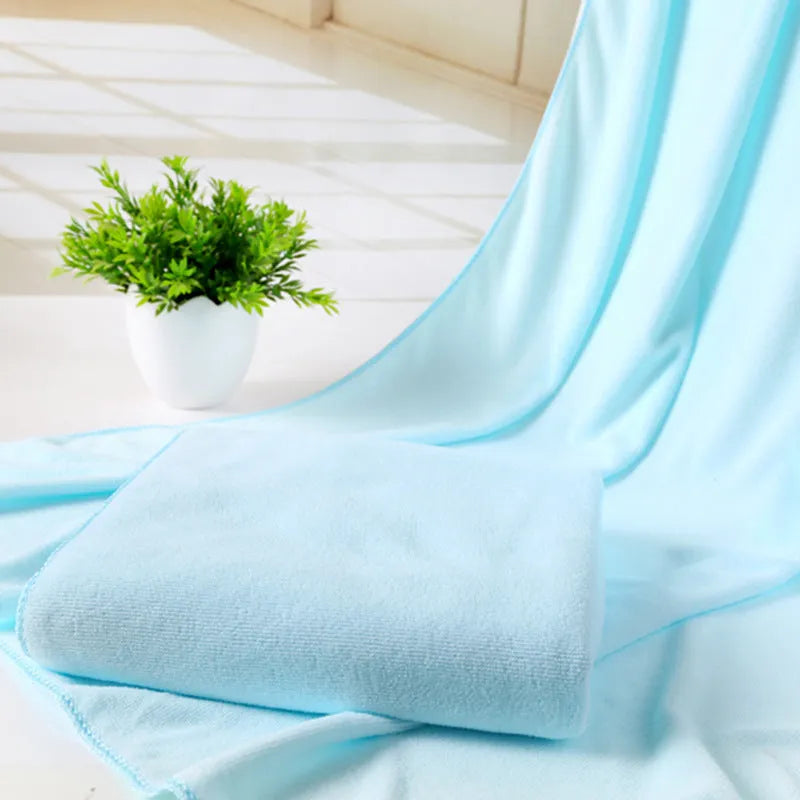 Microfiber bath towel 70 x 140cm in beige, blue, brown, green, pink, purple, red, white, yellow