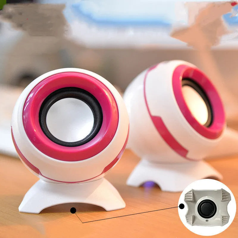 Mini desktop multimedia speakers in black and gold finish with USB power