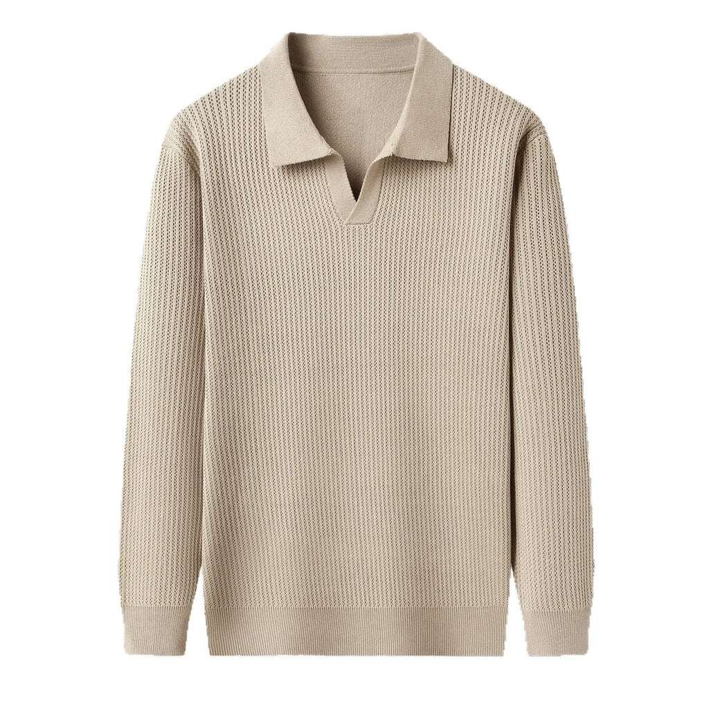 Men's loose fit pullover sweater in autumn colours with casual styling