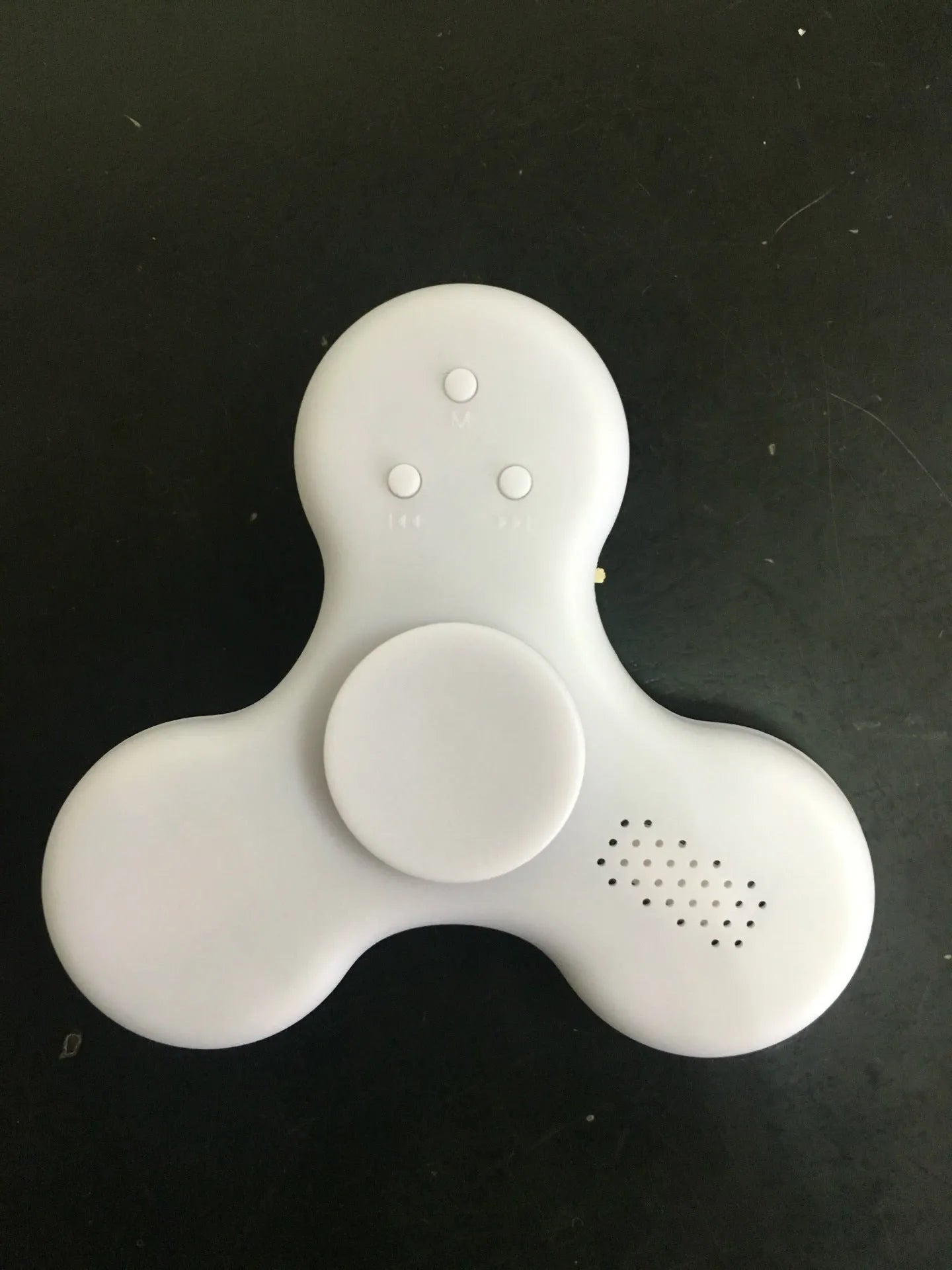Bluetooth speaker fidget spinner EDC toy in compact ABS design with MP3 playback, 80x80x15 mm, white colour