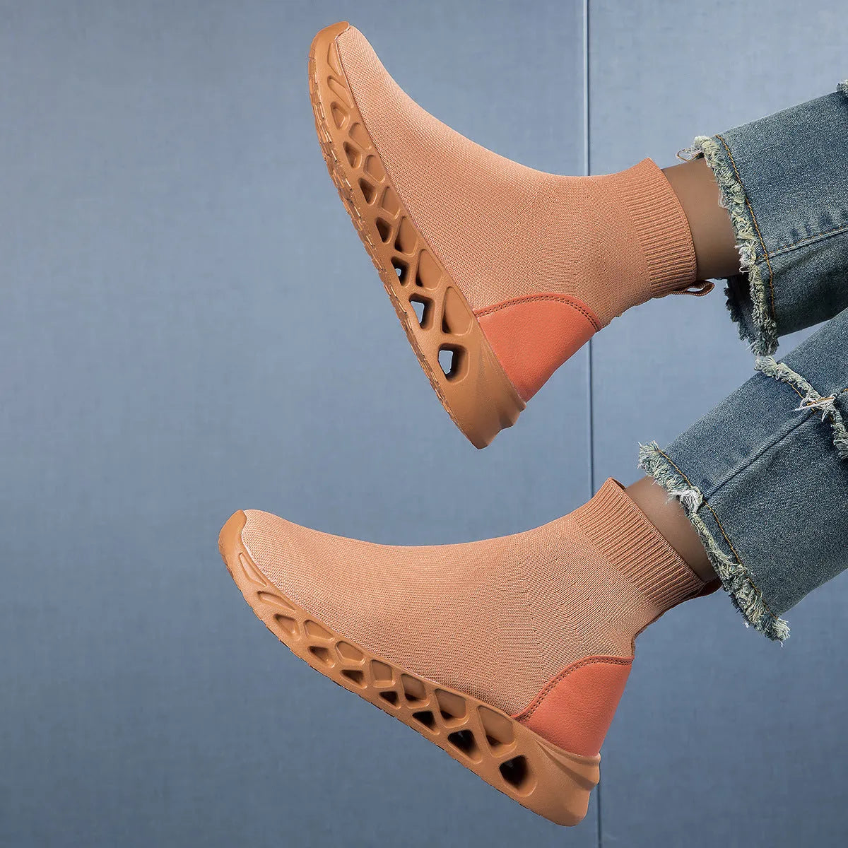 Women's high-top casual stretch socks ankle sock boots in solid colour mesh upper low-top flat heel