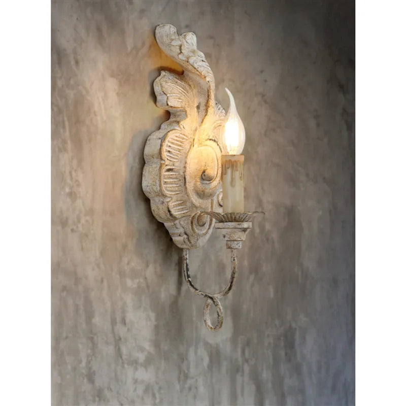 American-style solid wood retro distressed single-head wall lamp in retro white finish for living room