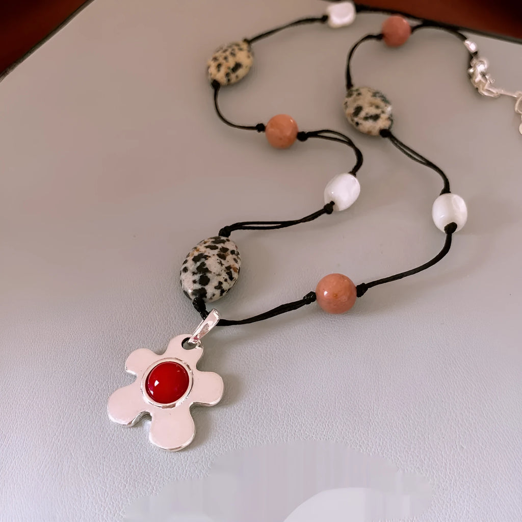 Stone shell beaded flower pendant necklace electroplated alloy clavicle chain 51-60cm gold