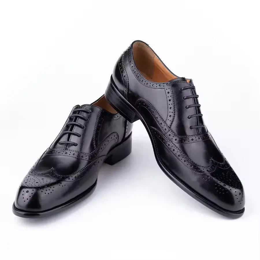 Men's Oxford hand carved pointed toe wedding party shoes in purple cowhide leather with rubber sole