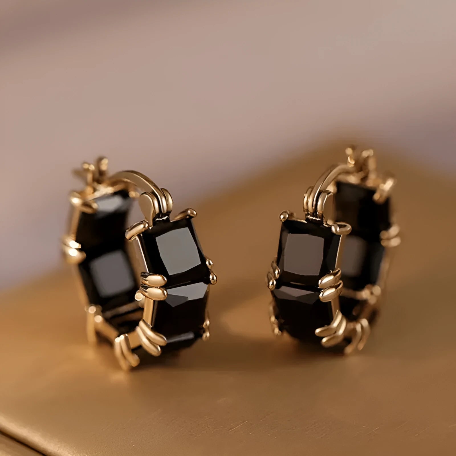 Geometric U-shaped women's ear rings with gold electroplating and zircon crystals