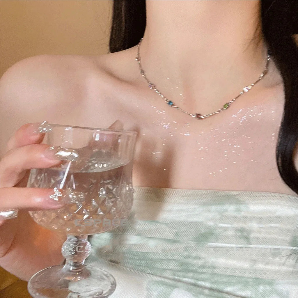 Square colour fine clavicle chain necklace with geometric artificial crystal quadrilateral pendants