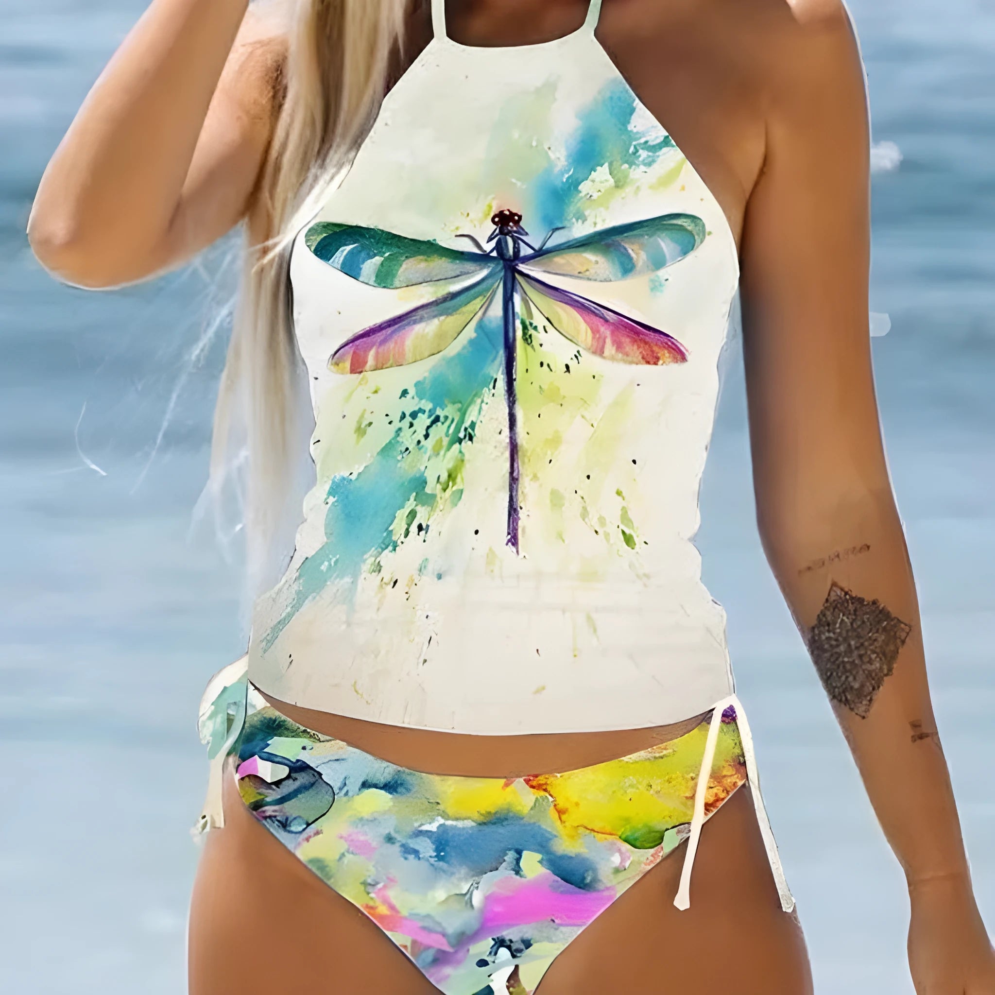 European and American ladies conservative printed split colourful swimsuit in polyester with high elasticity for swimming and wading