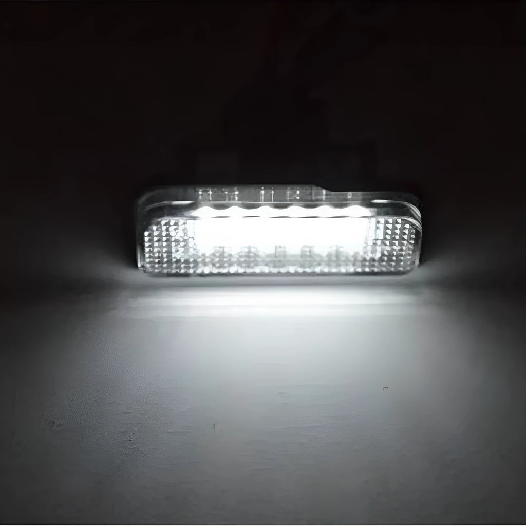 Minimalist household LED license plate light for Mercedes models with 18 LEDs and PC housing