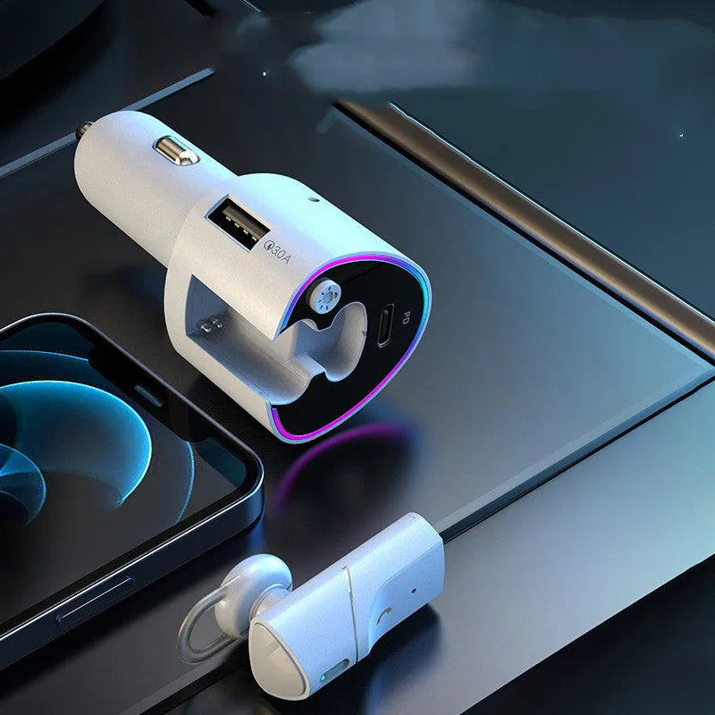 Two In One Car Charger Super Fast Charging with USB and Type-C outputs in black and white, 4.5x4.4x10.5cm