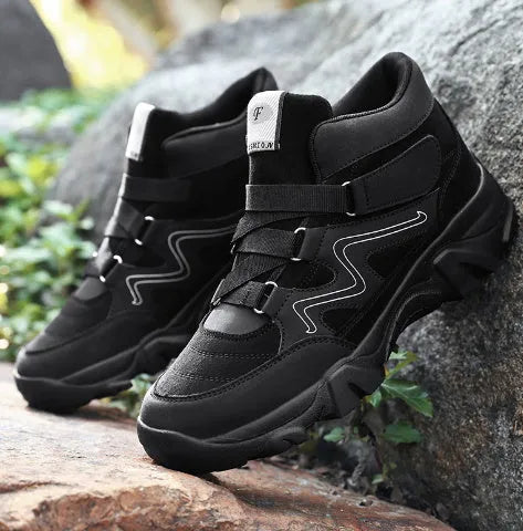 Men's casual shoes in various colours available in sizes 39 to 49