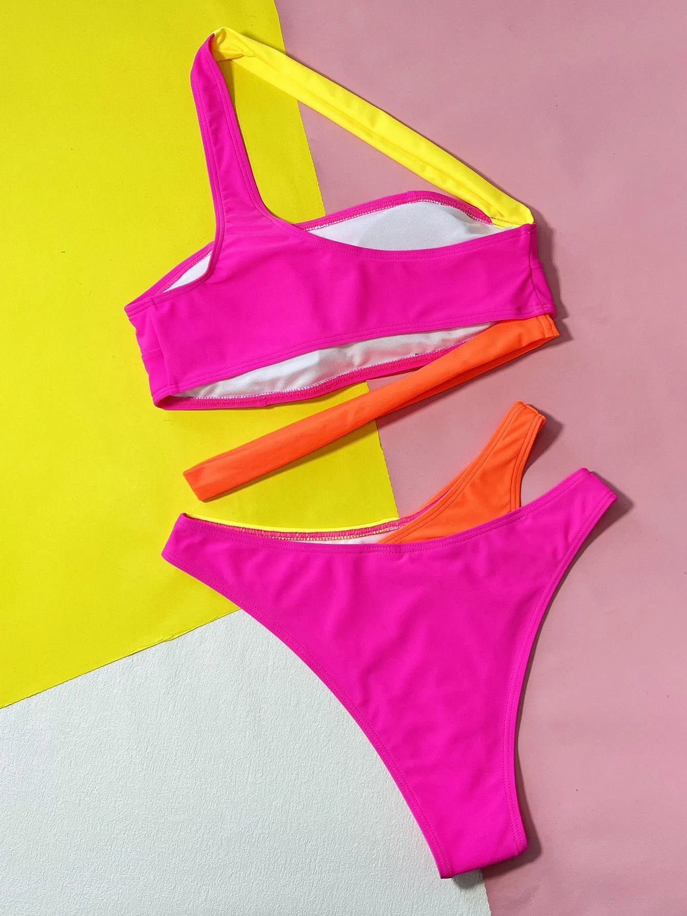 Rose Red solid colour contrast split bikini swimsuit set with bra and briefs panties for women swimming and wading