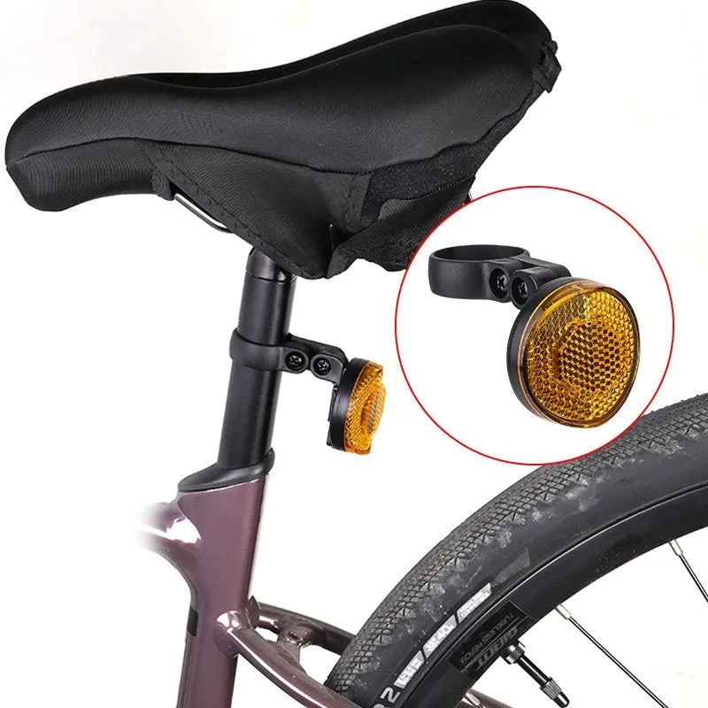 Plastic anti-theft positioning taillight bracket for bicycle seat post with reflective light in red