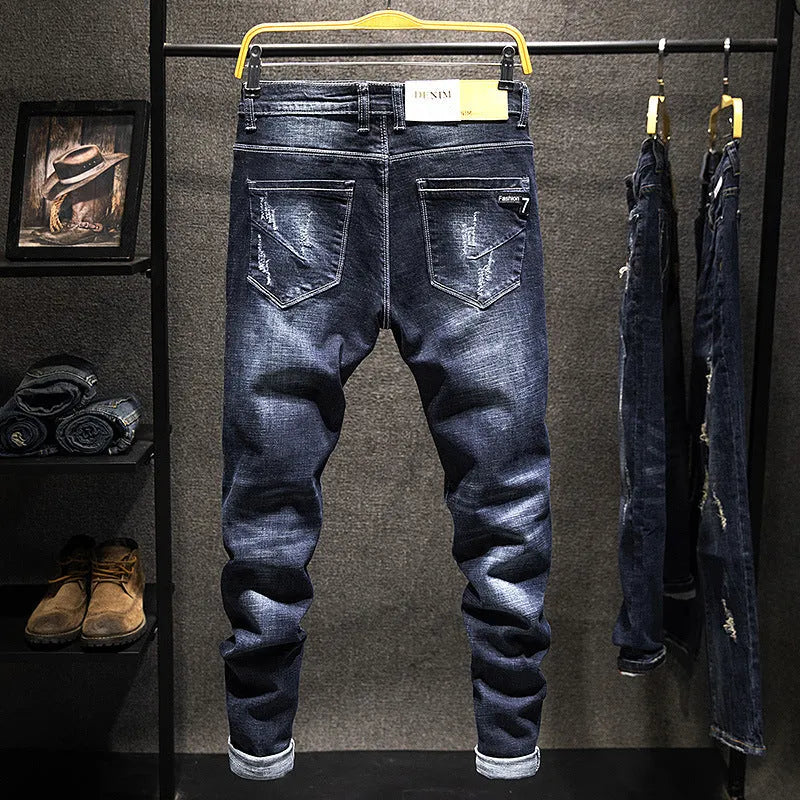 Men's slim-fit skinny jeans in dark blue and light blue colours with micro-elasticity fabric