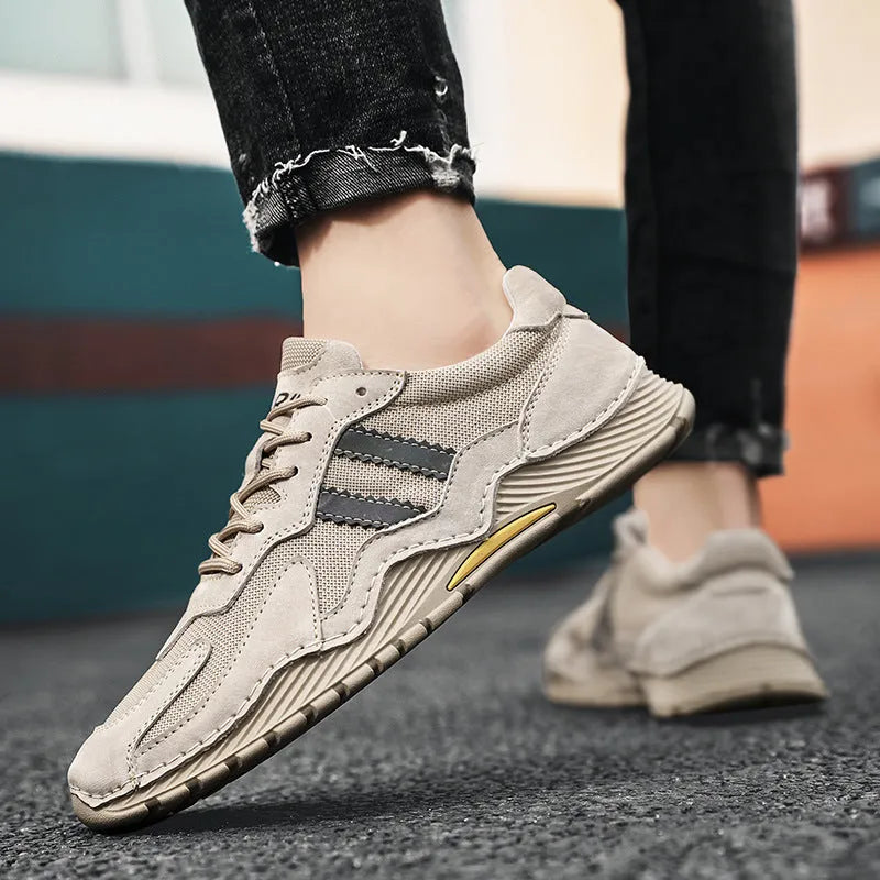 Men's low-top lace-up hiking boots with pigskin upper and platform sole in sand colour, side view
