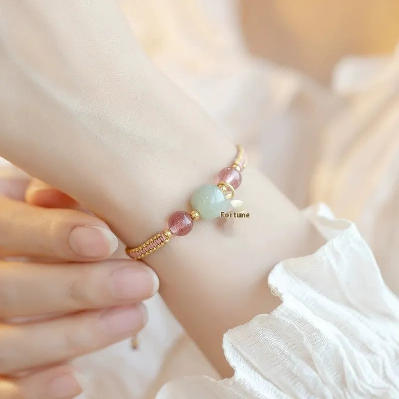 Red rope adjustable bracelet with Strawberry quartz style, unisex national tide design