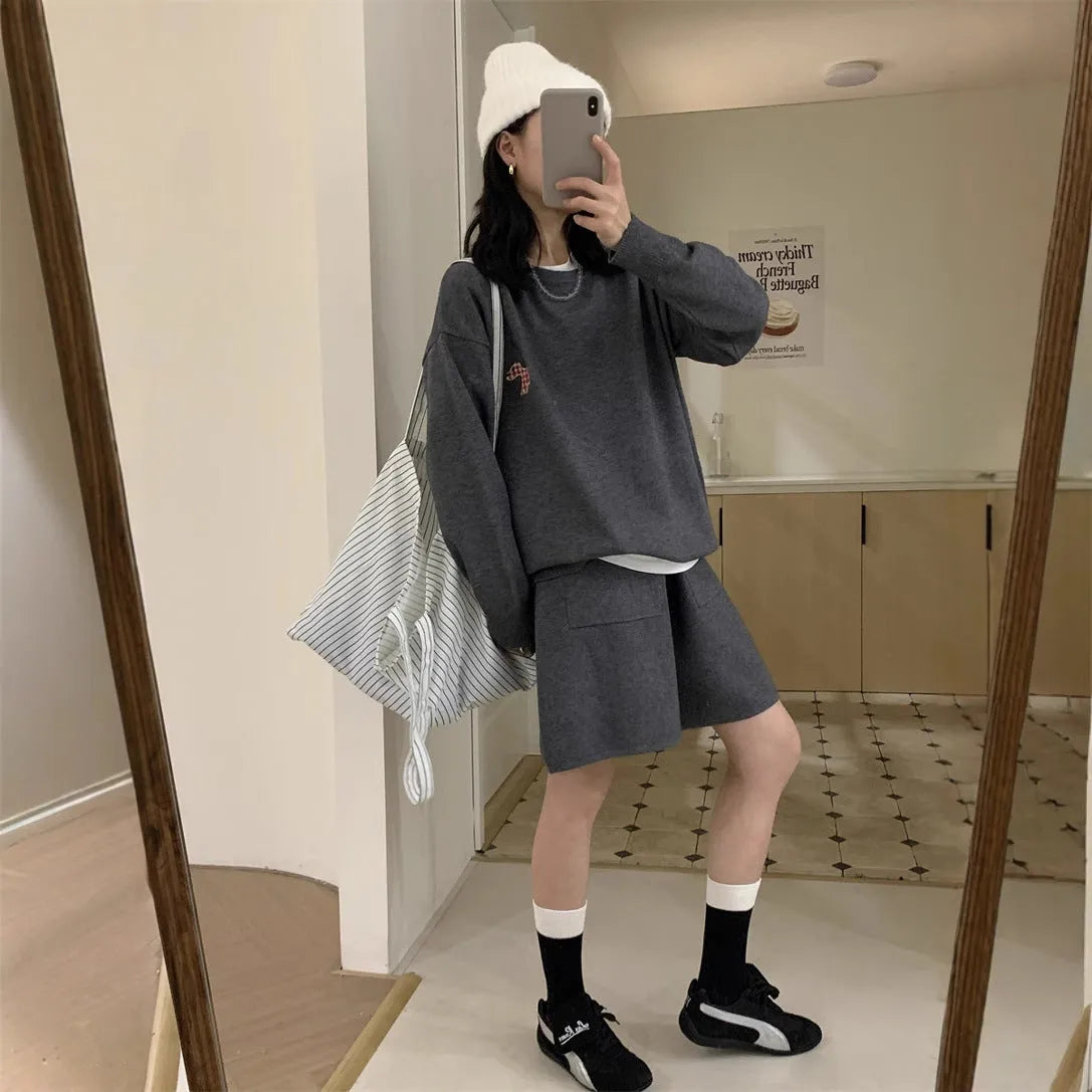 Women's milk blue knitted sweater and shorts set with animal embroidery pattern