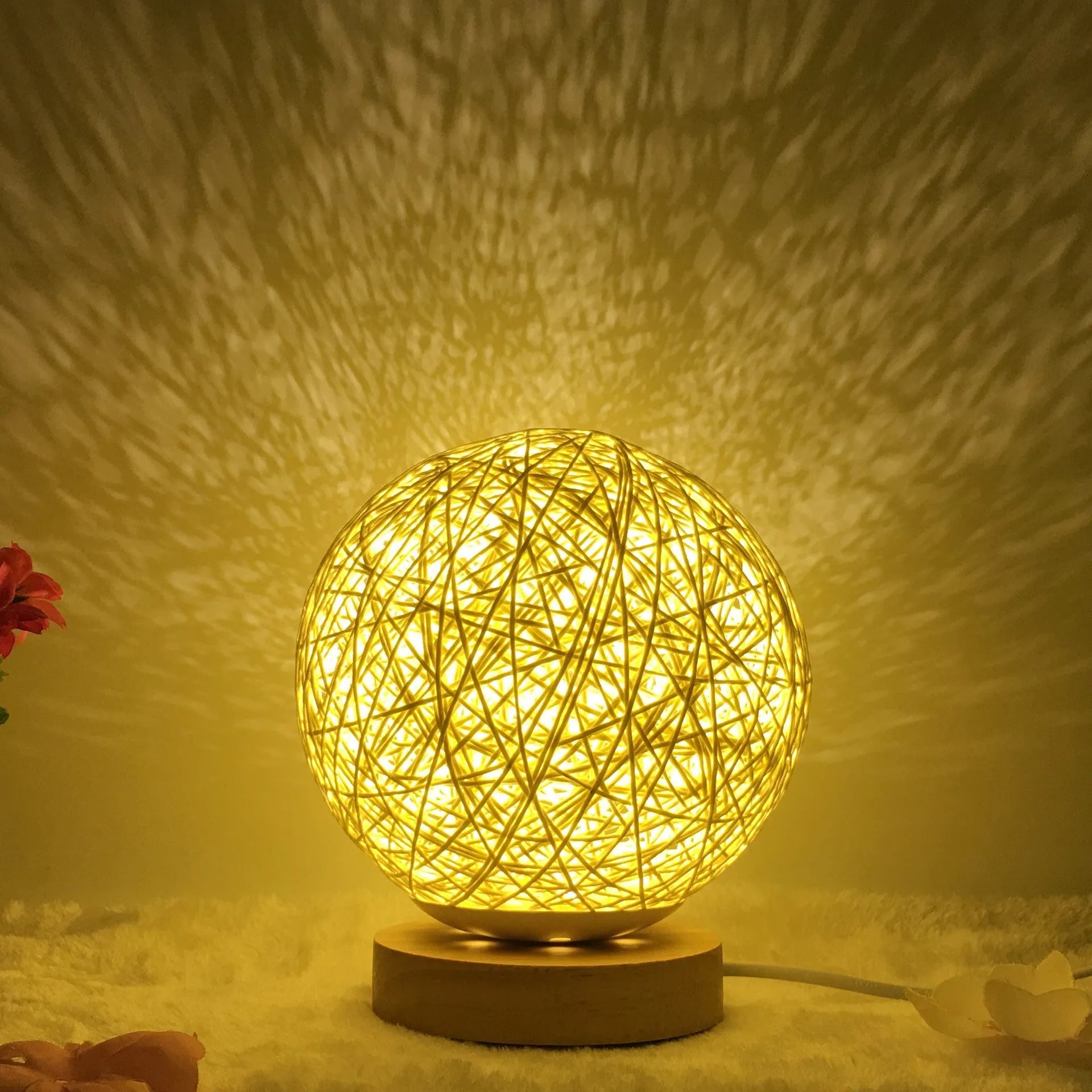 LED rattan table lamp with hand-knit shade, USB 5V, warm white 3500K, 15cm size, white colour