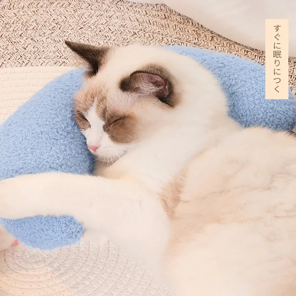 U-shaped blue cat pillow with adjustable white collar for feline cervical support during sleep
