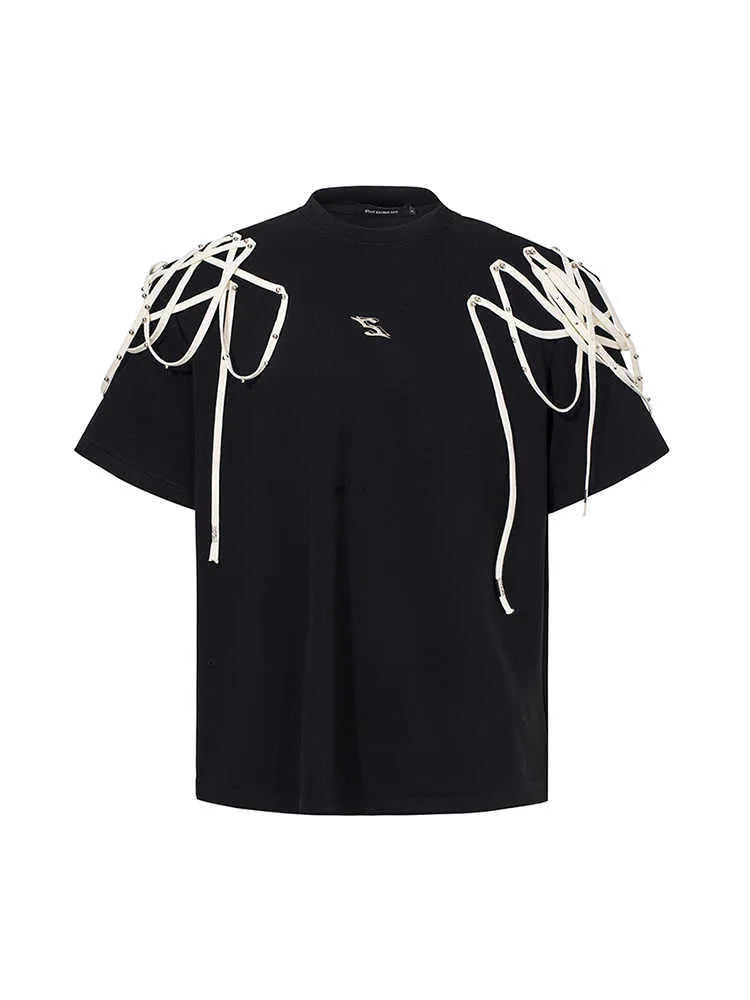 Black women's T-shirt with rivet ribbon padded shoulders and short sleeves